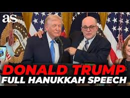FULL FOOTAGE: TRUMP'S HANUKKAH event ...